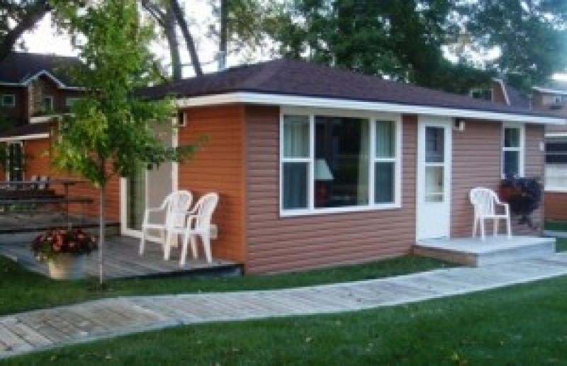 Cottage 8